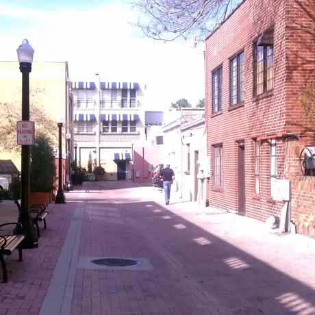 Photo of Downtown Alleyway in Lakeland