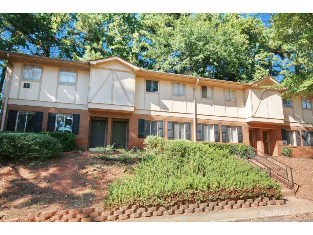 4015 Covington Highway, Decatur GA Walk Score