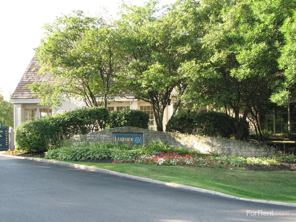 Lakeside at the Sanctuary Apartments, Columbus OH Walk Score