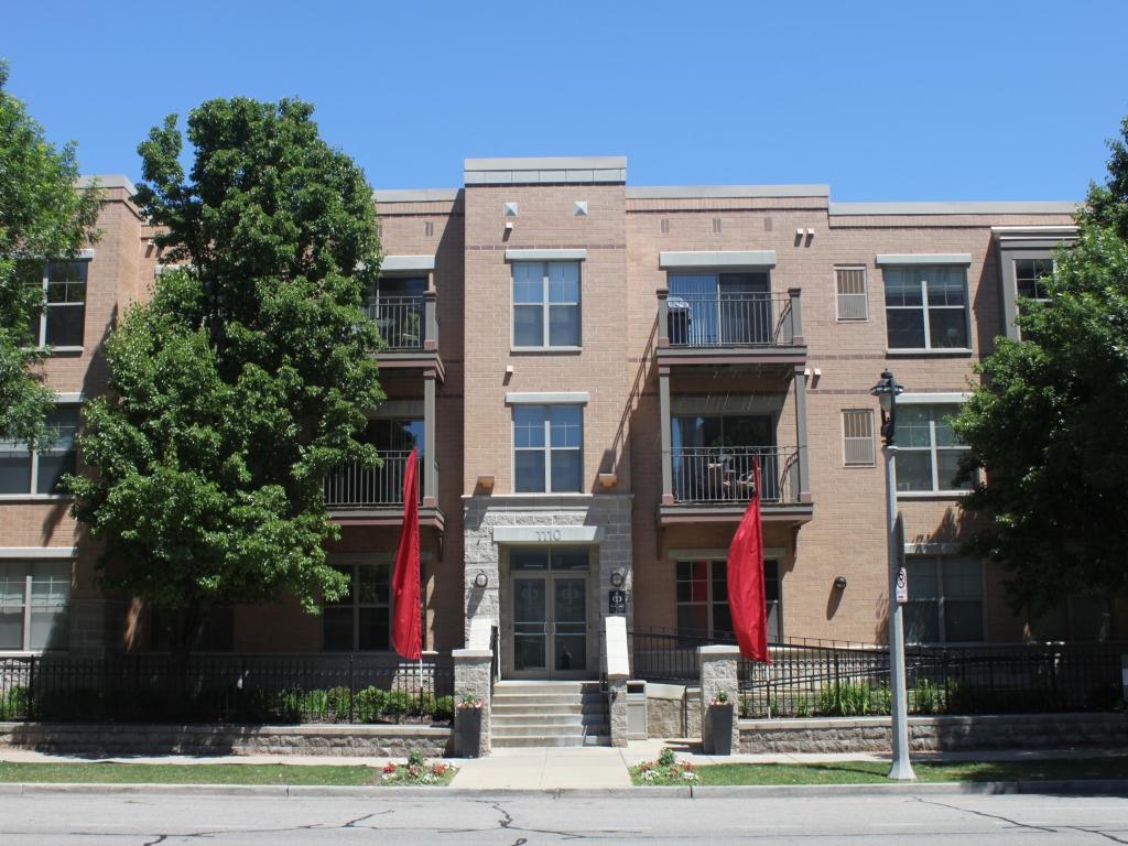 The Franklin Apartments, Milwaukee WI Walk Score