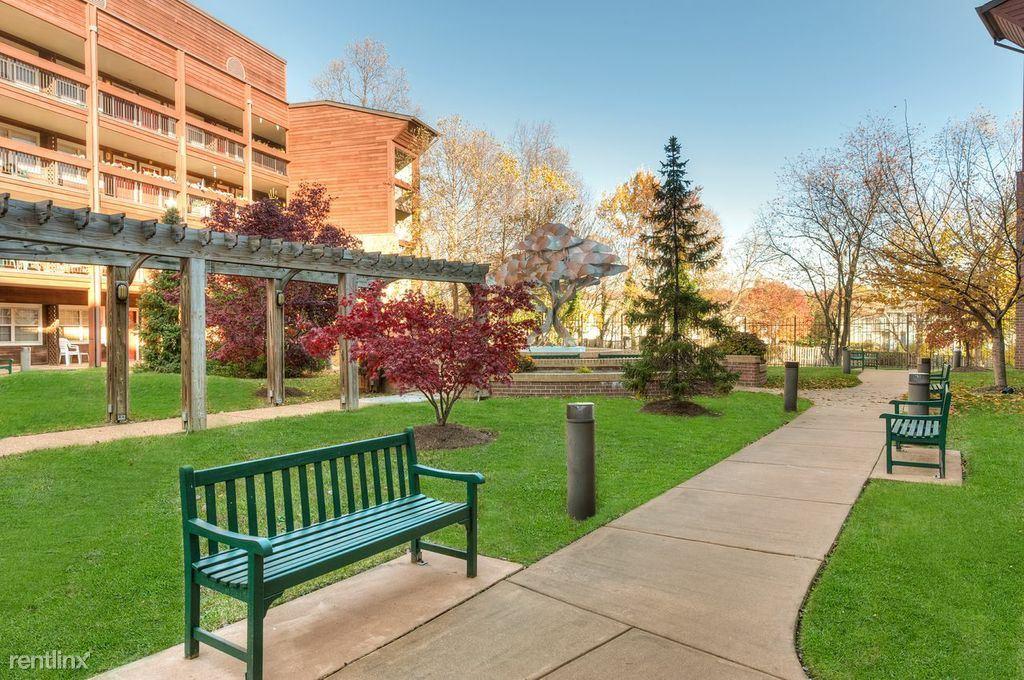 Clinton Manor 62+ Senior Community Apartments, Clinton MD Walk Score