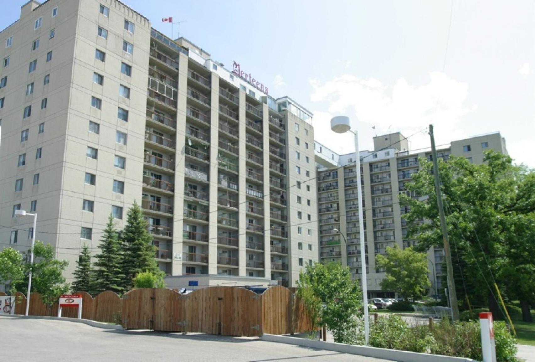 Oakland Gardens I, Winnipeg MB Walk Score