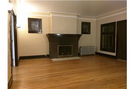 JPW Rental Properties - Detroit Upper level flat with beautiful natural hardwood floors throughout