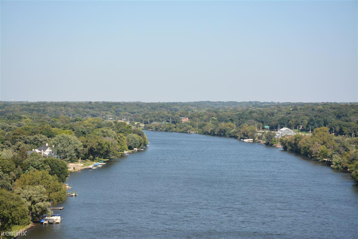 Rock River Tower Apartments, Rockford IL Walk Score