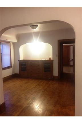 2 Bedrm Duplex for Rent - Milwaukee 2 Bedroom duplex for rent located close to many amenties and close to local bus line