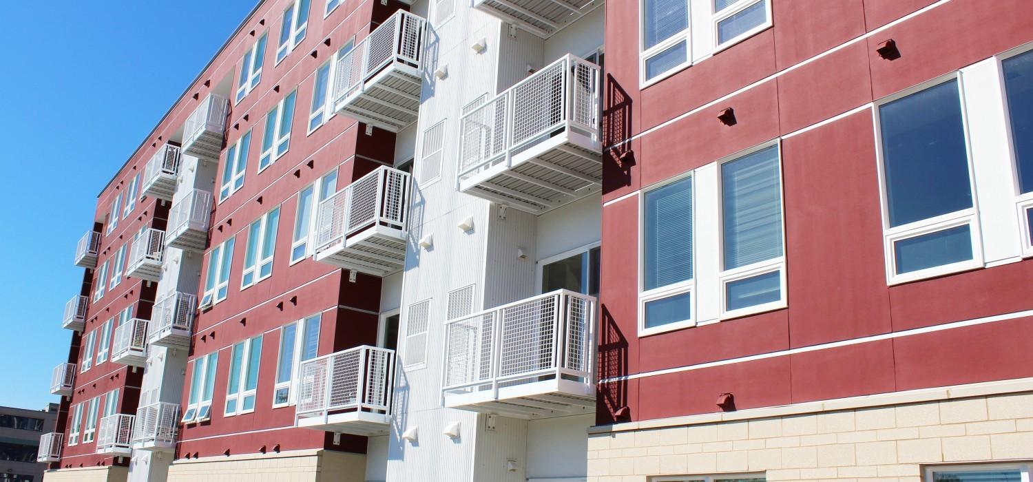 West Side Flats Apartments, St. Paul MN Walk Score