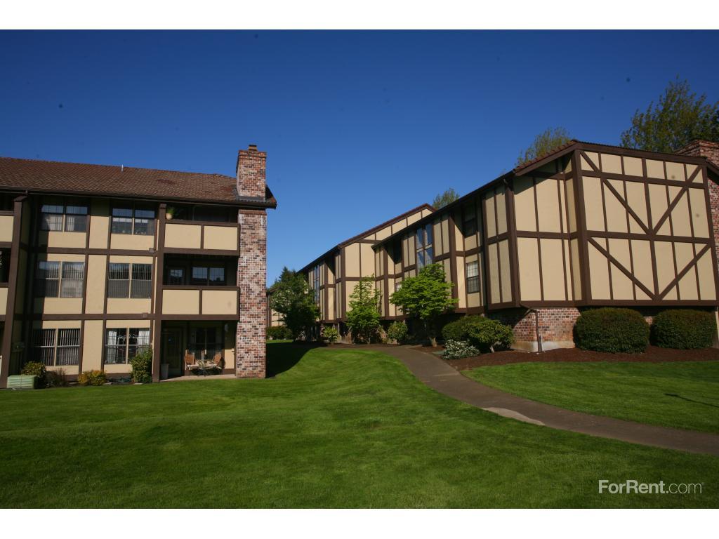 Devonshire Manor Apartments, Aloha OR Walk Score