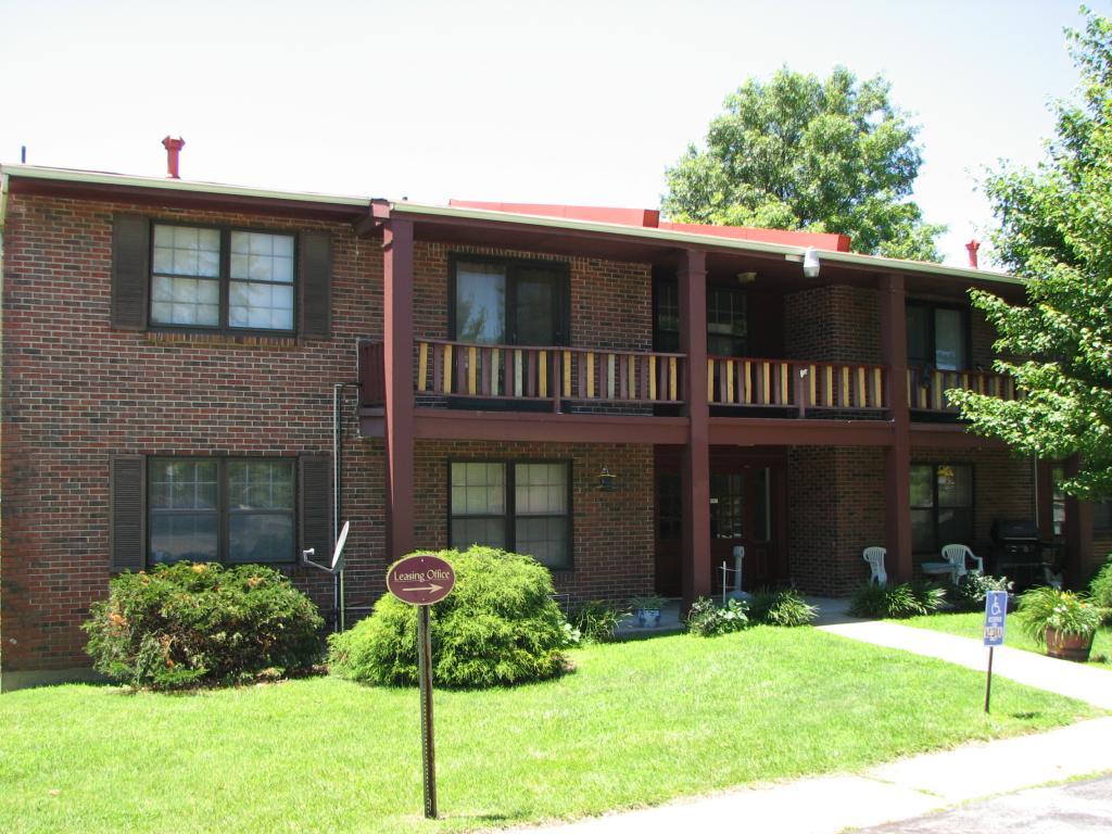 Morningside Condos Apartments, Hazelwood MO Walk Score