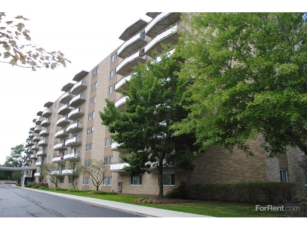 Churchill Towers 55+ Senior Living Apartments, Parma Heights OH Walk