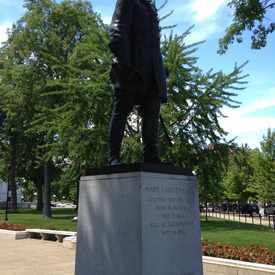 Photo of Hans Christian Heg Statue