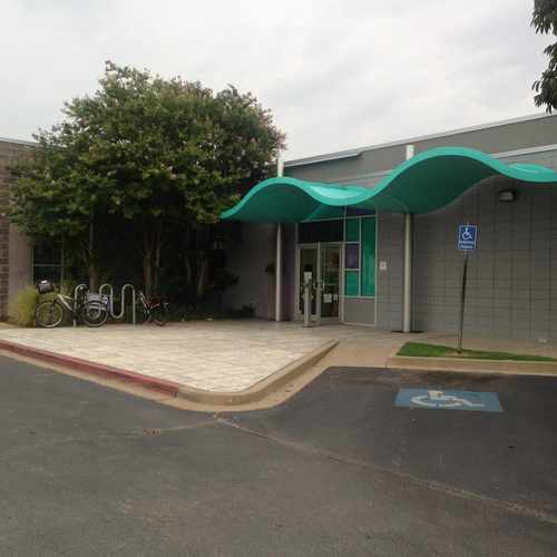 photo of Brookside Library at 4404 South Peoria Avenue Tulsa OK 74105