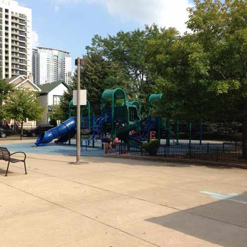 photo of South Loop Elementary School at 1212 South Plymouth Court Chicago IL 60605
