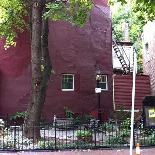 photo of Bay Village Garden at 46 Church Street Boston MA 02116