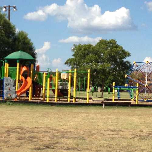 photo of St Louis School at 2114 St Joseph Blvd Austin TX 78757