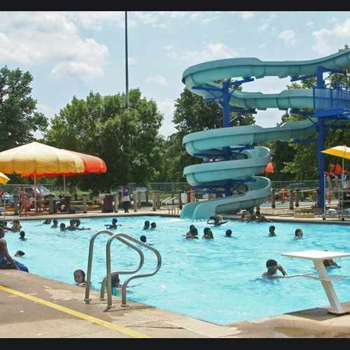 photo of Memorial Park Swimming Pool at 2400 Parnell Avenue Fort Wayne IN 46805