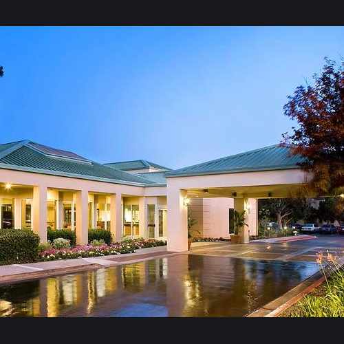 photo of Courtyard by Marriott San Mateo Foster City at 550 Shell Boulevard Foster City CA 94404