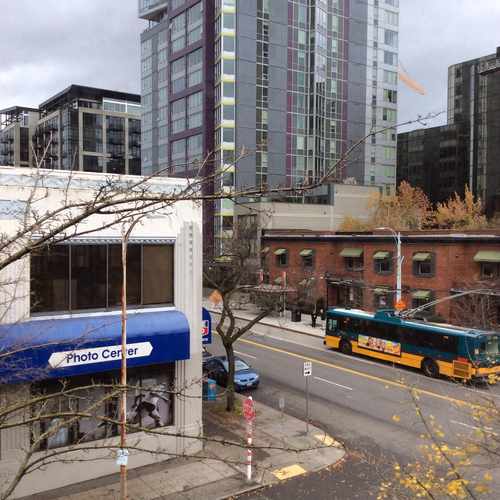 photo of 3RD AVE & VINE ST at 2700 3rd Avenue Seattle WA 98121