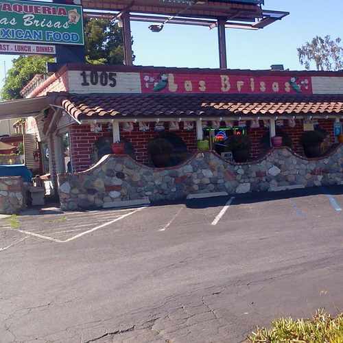 photo of Las Brisas Taqueria at 1005 South Main Avenue Fallbrook CA 92028