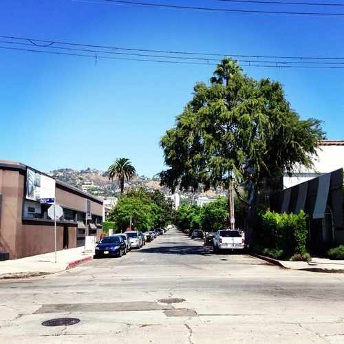 photo of Melrose / Orlando at 631 North Kings Road West Hollywood CA 90048