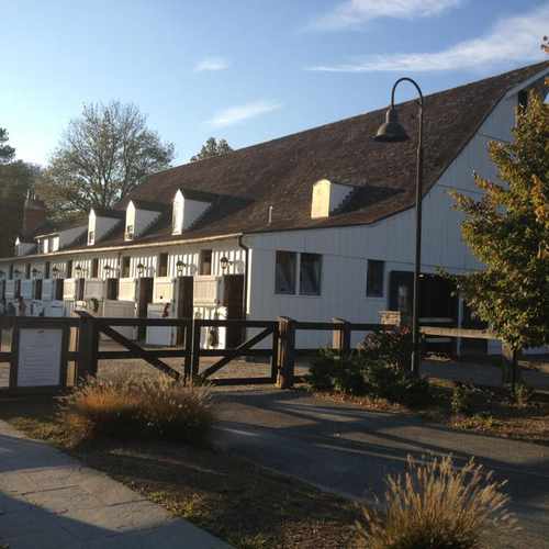 photo of Meadowbrook Stable at 8200 Meadowbrook Lane Chevy Chase MD 20815