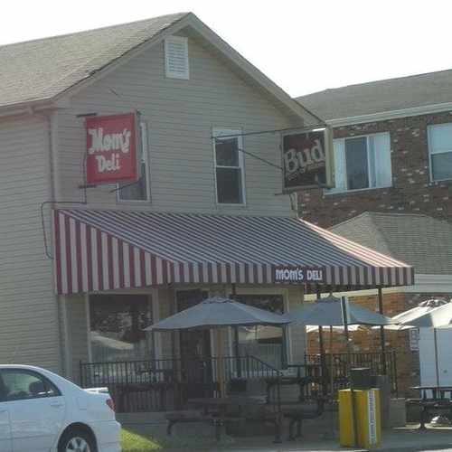 photo of Mom's Deli at 6816 Sutherland Avenue St. Louis MO 63109
