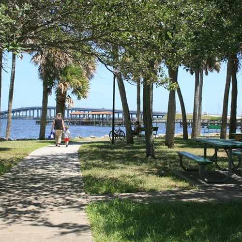 photo of 1521 Pineapple Ave at 1521 Pineapple Avenue Melbourne FL 32935
