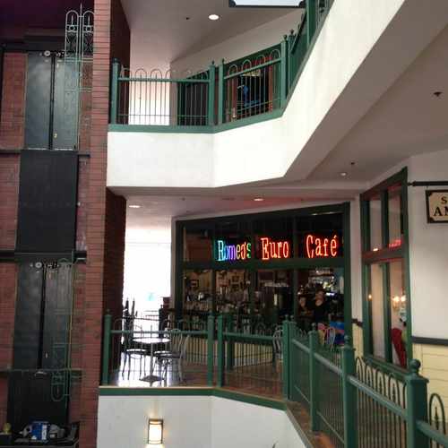 photo of Romeo's Euro Café at 207 North Gilbert Road Gilbert AZ 85234