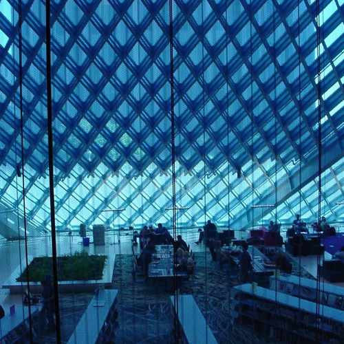 photo of Seattle Public Library at 1000 4th Avenue Seattle WA 98164