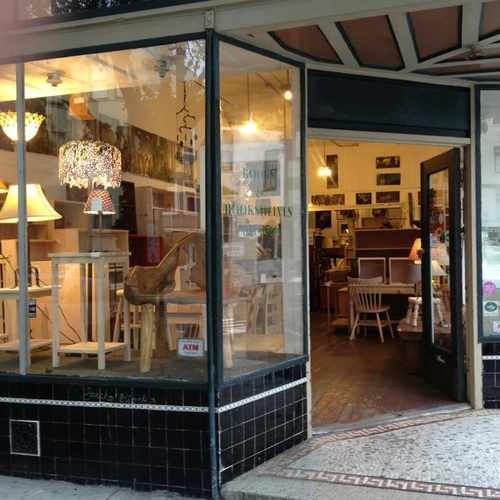photo of Books & Bookshelves at 99 Sanchez Street San Francisco CA 94114