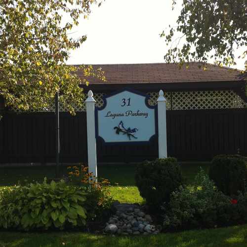photo of 31 Laguna Pkwy at 31 Laguna Parkway Brechin ON Canada