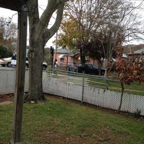 photo of Elizabeth Ct Cul De Sac at 17 Elizabeth Court Groton CT 06340