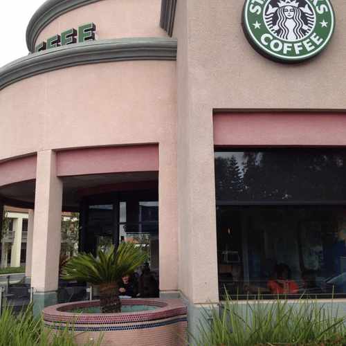 photo of Starbucks at 4550 Atlantic Avenue Long Beach CA 90807