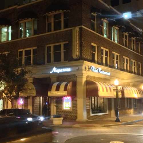 photo of Napasorn Thai Restaurant at 199 South Court Avenue Orlando FL 32801