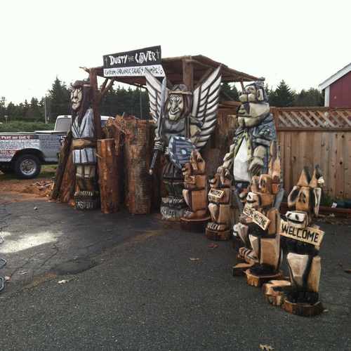 photo of Dusty The Carver at 6911 Hannegan Road Lynden WA 98264