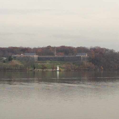 photo of Fort Washington at this address