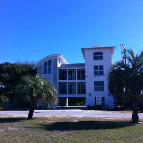 photo of Carolina Street at 10 10th Avenue Isle of Palms SC 29451