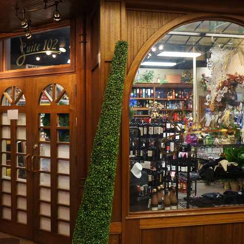 photo of Sciandrone's Classic Touch at 2450 Grand Boulevard Kansas City MO 64108