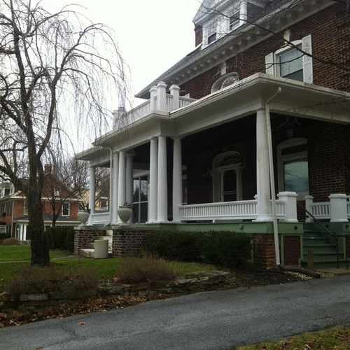 photo of Oak Hill Historic District at 926 Oak Hill Avenue Hagerstown MD 21742