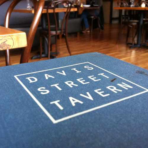 photo of Davis Street Tavern at 500 Northwest Davis Street Portland OR 97209