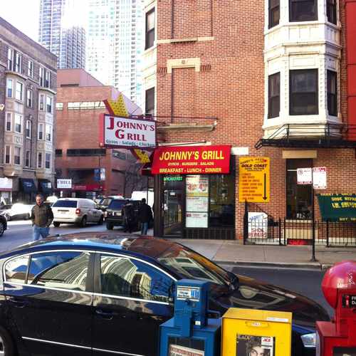photo of Johnny's Grill at 838 North State Street Chicago IL 60610