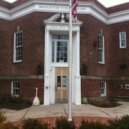 photo of Black Rock Branch at 2705 Fairfield Avenue Bridgeport CT 06605