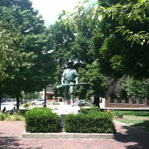 photo of Foster Park at 350 State Street Southeast Grand Rapids MI 49503