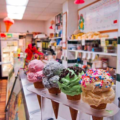 photo of The Original Chinatown Ice Cream Factory at 65 Bayard Street New York NY 10013