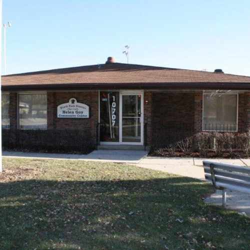 photo of Peaks Park Helen Goy Community center at 10733 S Rutherford Ave Worth IL 60482