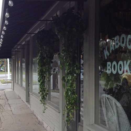 photo of Kaboom Books at 3116 Houston Avenue Houston TX 77009