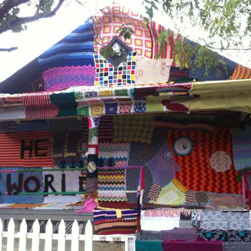 photo of Yarn Bomb at 1454 East Harrison Street Seattle WA 98112