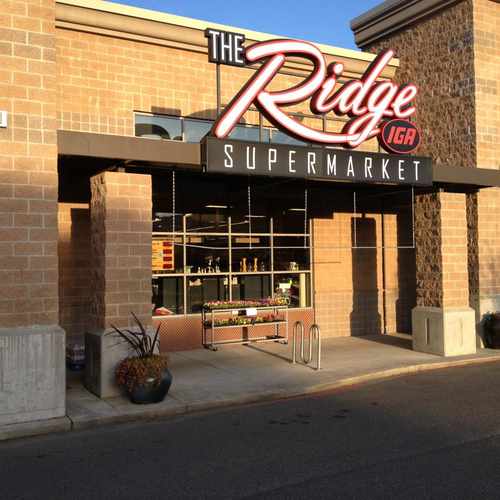 photo of The Ridge Supermarket IGA at 7730 Center Boulevard Southeast Snoqualmie WA 98065