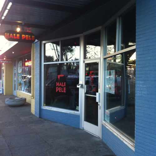photo of Thatch Tiki Bar at 2750 Northeast Schuyler Street Portland OR 97212