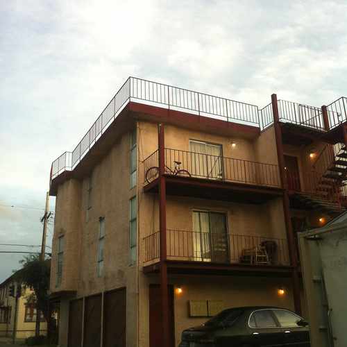 photo of E 18th St:8th Av at 1807 7th Avenue Oakland CA 94606