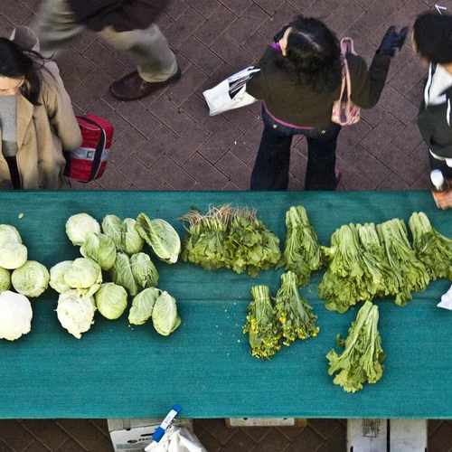 photo of Fruitvale Farmers Market at 3411 East 12th Street Oakland CA 94601
